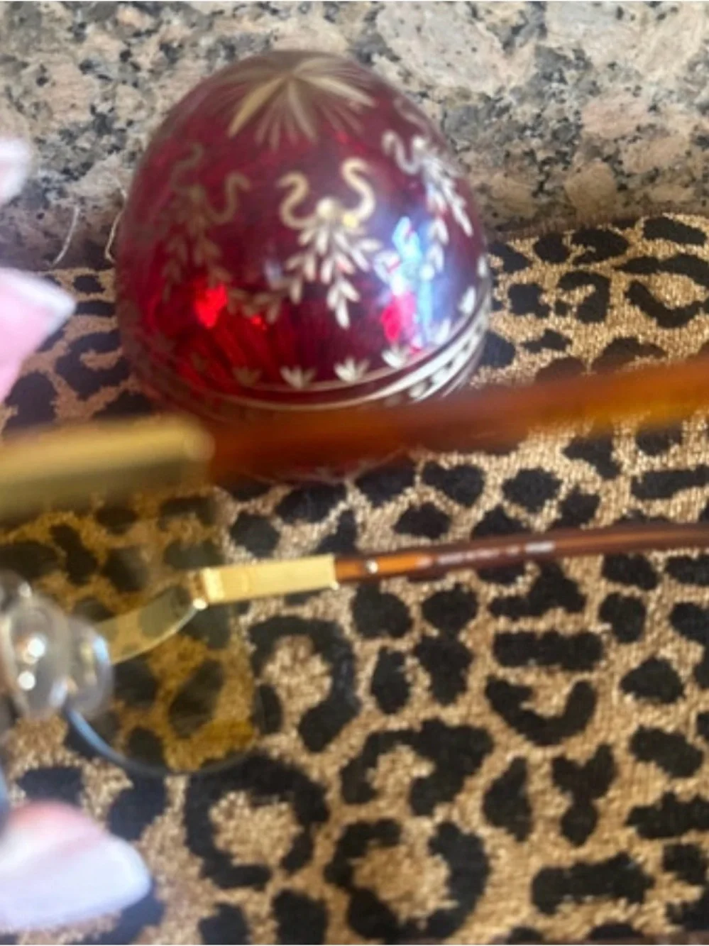 Beautiful Brand New FENDI BUTTERFLY 🦋 SUNGLASSES WITH YELLOW LENS